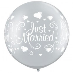 Just Married Hearts Silver Latex 30in/75cm